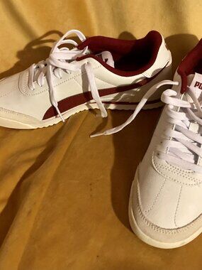 PUMA White & Red Turino II Trainers